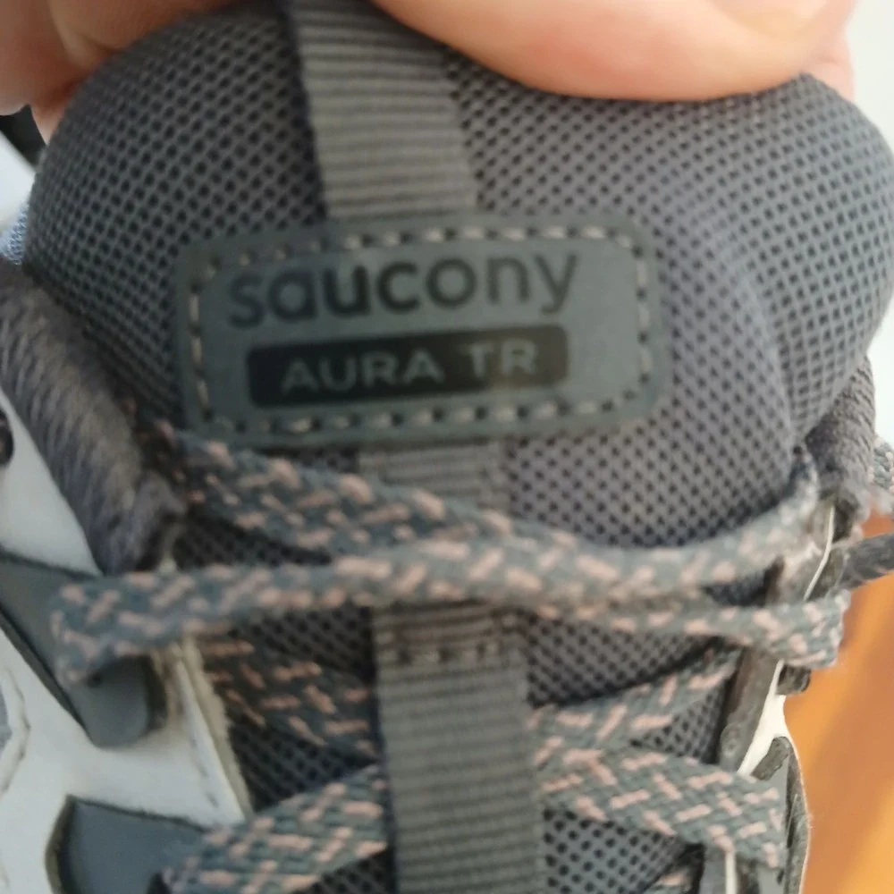 Saucony Aura TR Trail Running‎ Shoes Womens 7.5 Grey Sneakers S10862-130